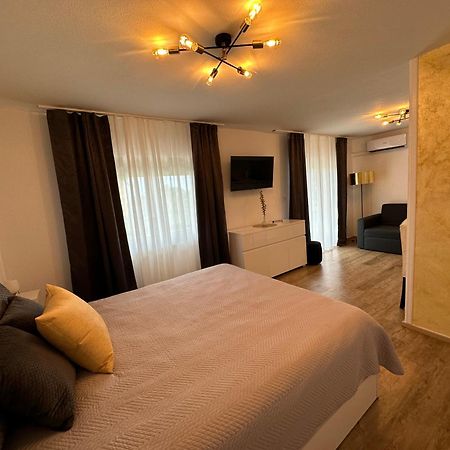 Apartmaji Meli Pu Izola Extérieur photo