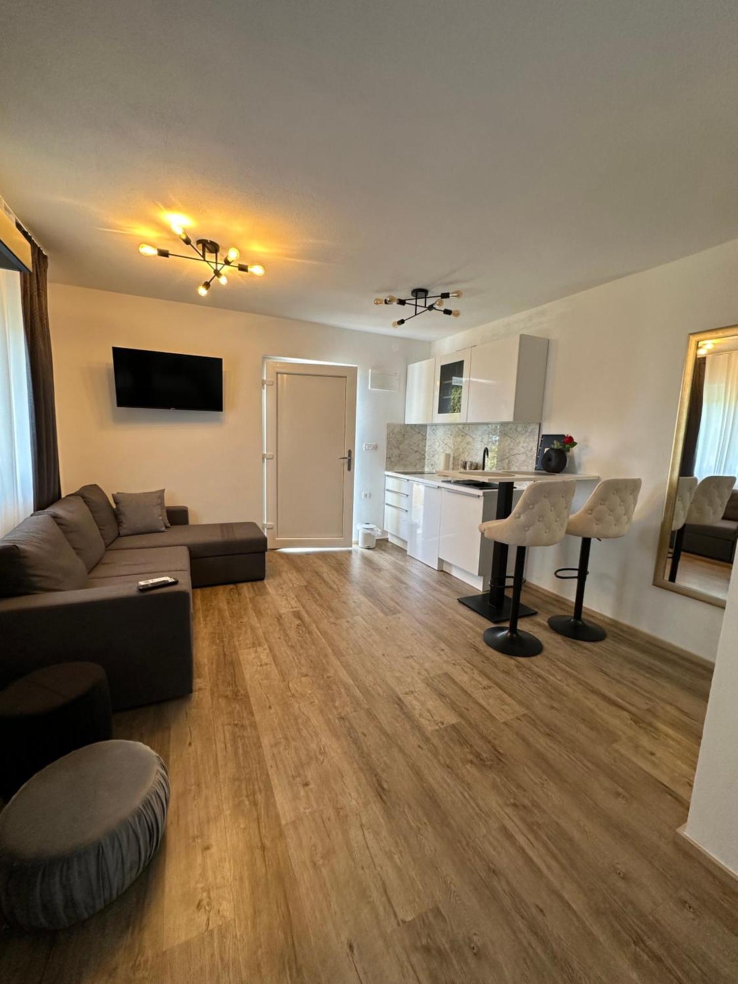 Apartmaji Meli Pu Izola Extérieur photo