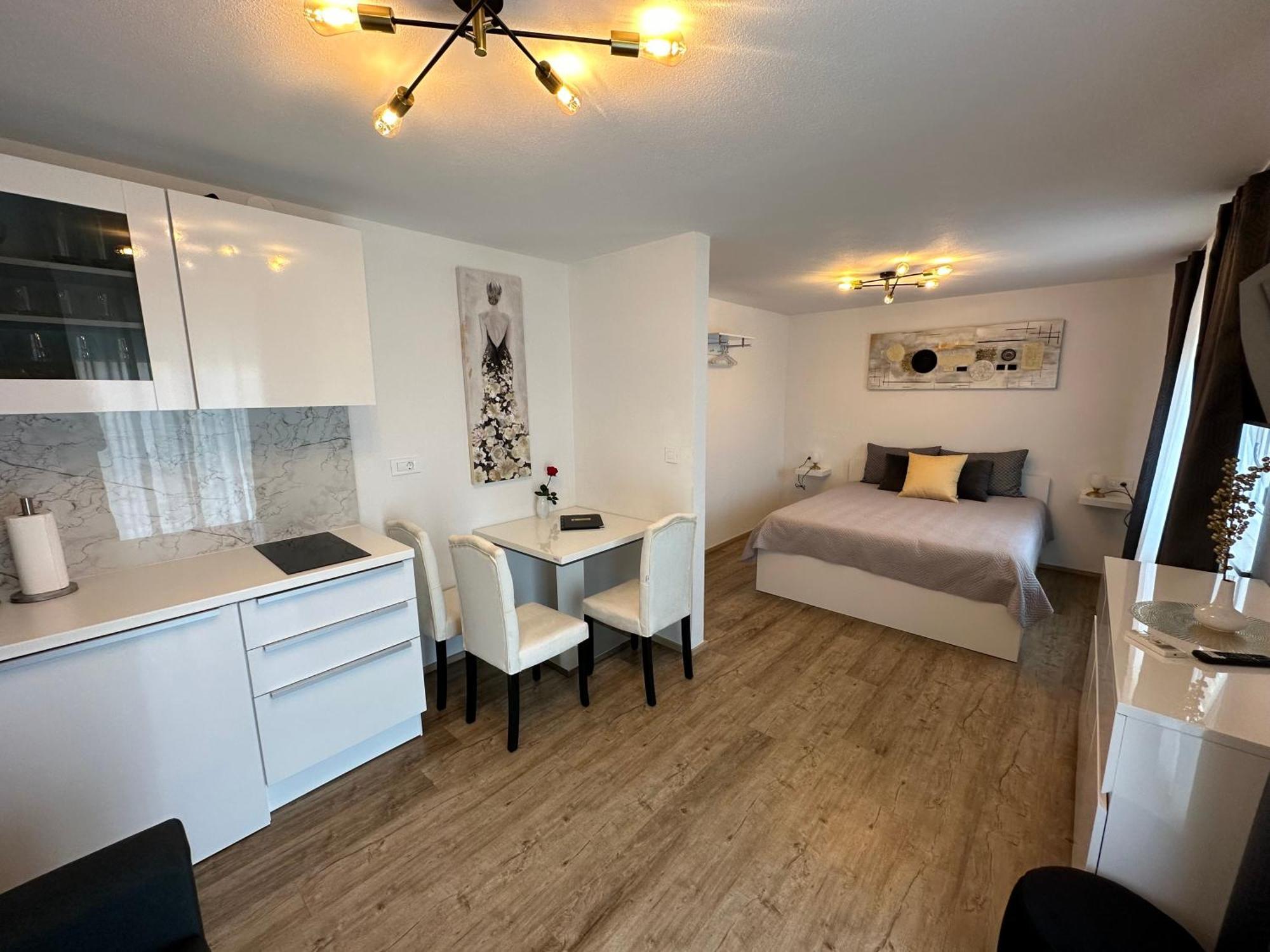 Apartmaji Meli Pu Izola Extérieur photo
